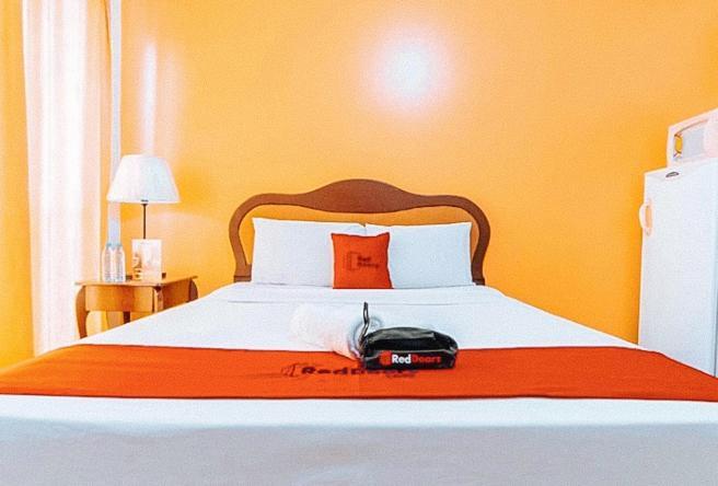 Reddoorz At Bel Air Soho Suites Makati City Exteriör bild