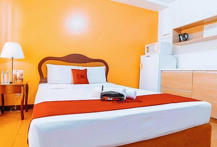 Reddoorz At Bel Air Soho Suites Makati City Exteriör bild