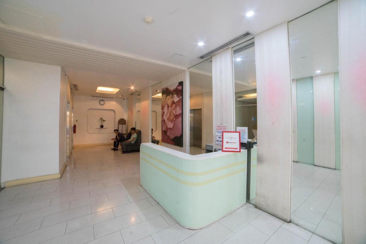 Reddoorz At Bel Air Soho Suites Makati City Exteriör bild