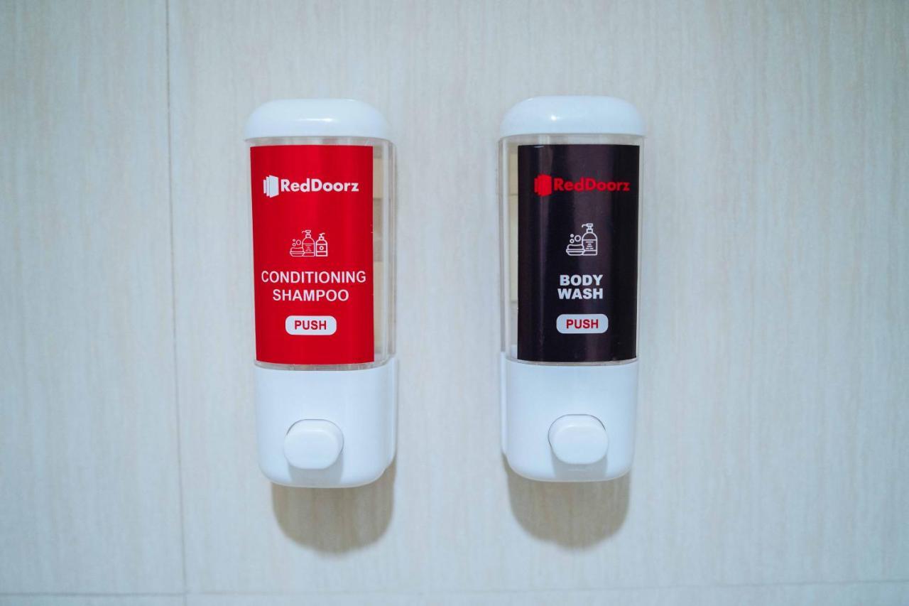 Reddoorz At Bel Air Soho Suites Makati City Exteriör bild