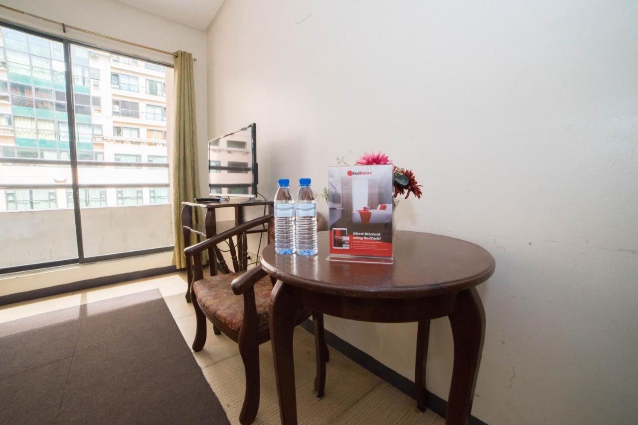 Reddoorz At Bel Air Soho Suites Makati City Exteriör bild