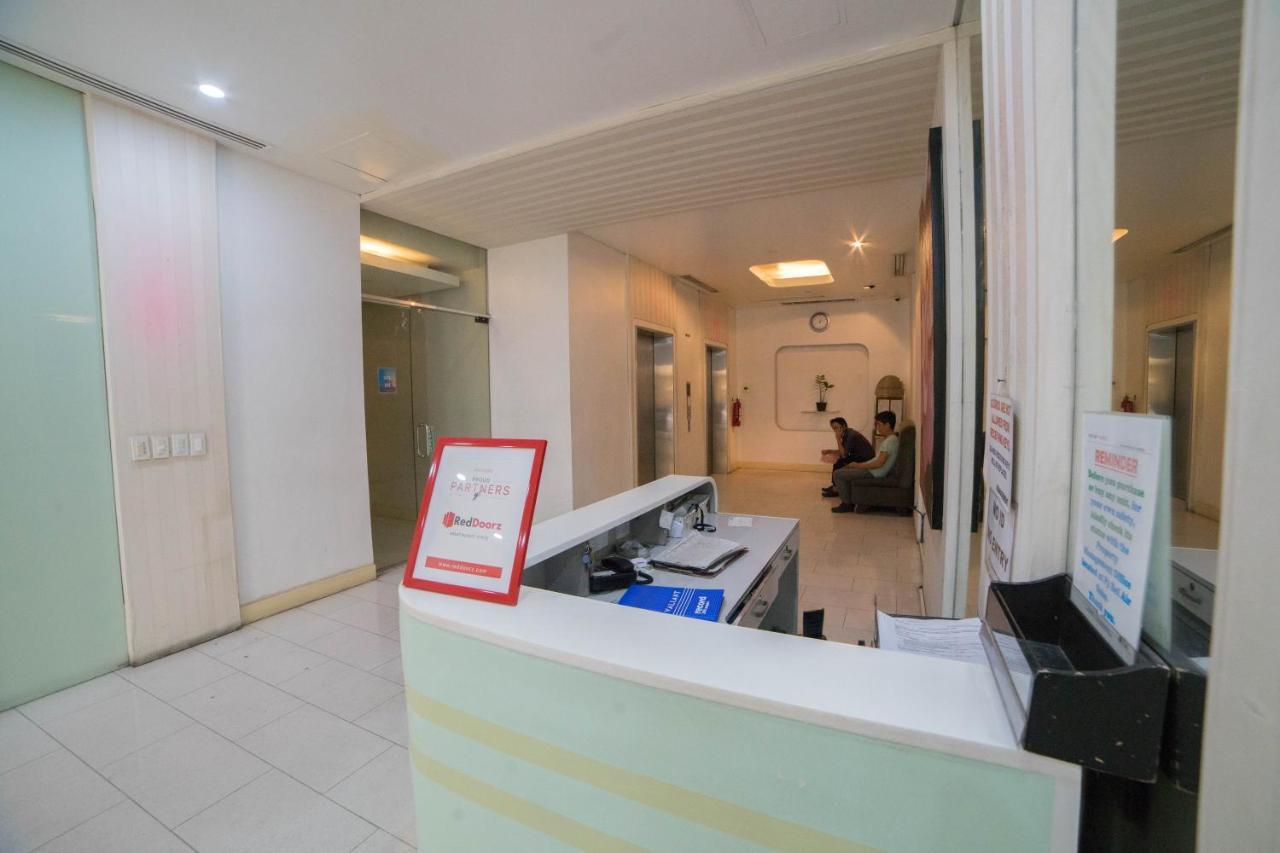 Reddoorz At Bel Air Soho Suites Makati City Exteriör bild